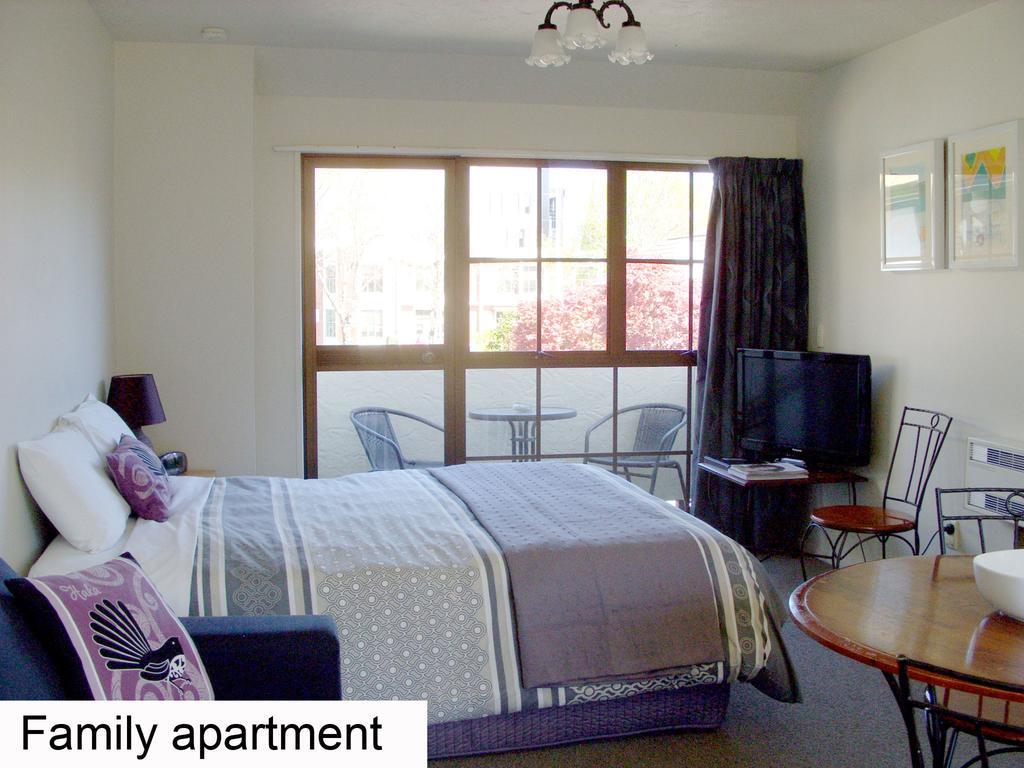 Tudor Court Motel Christchurch Exteriér fotografie