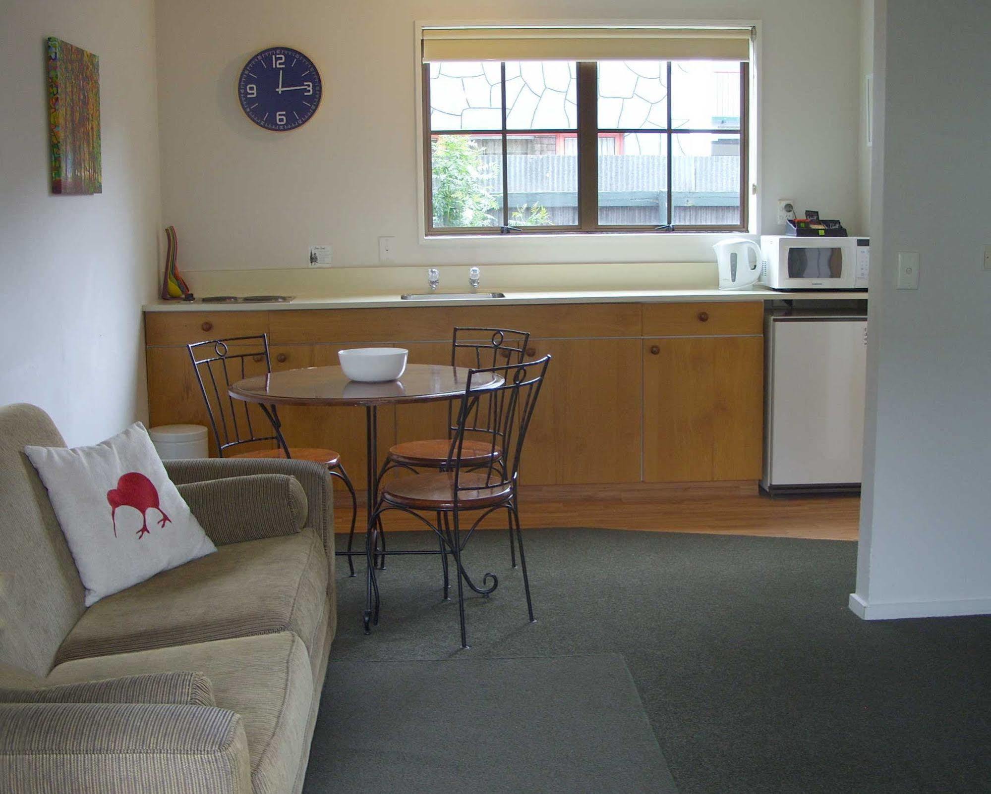 Tudor Court Motel Christchurch Exteriér fotografie